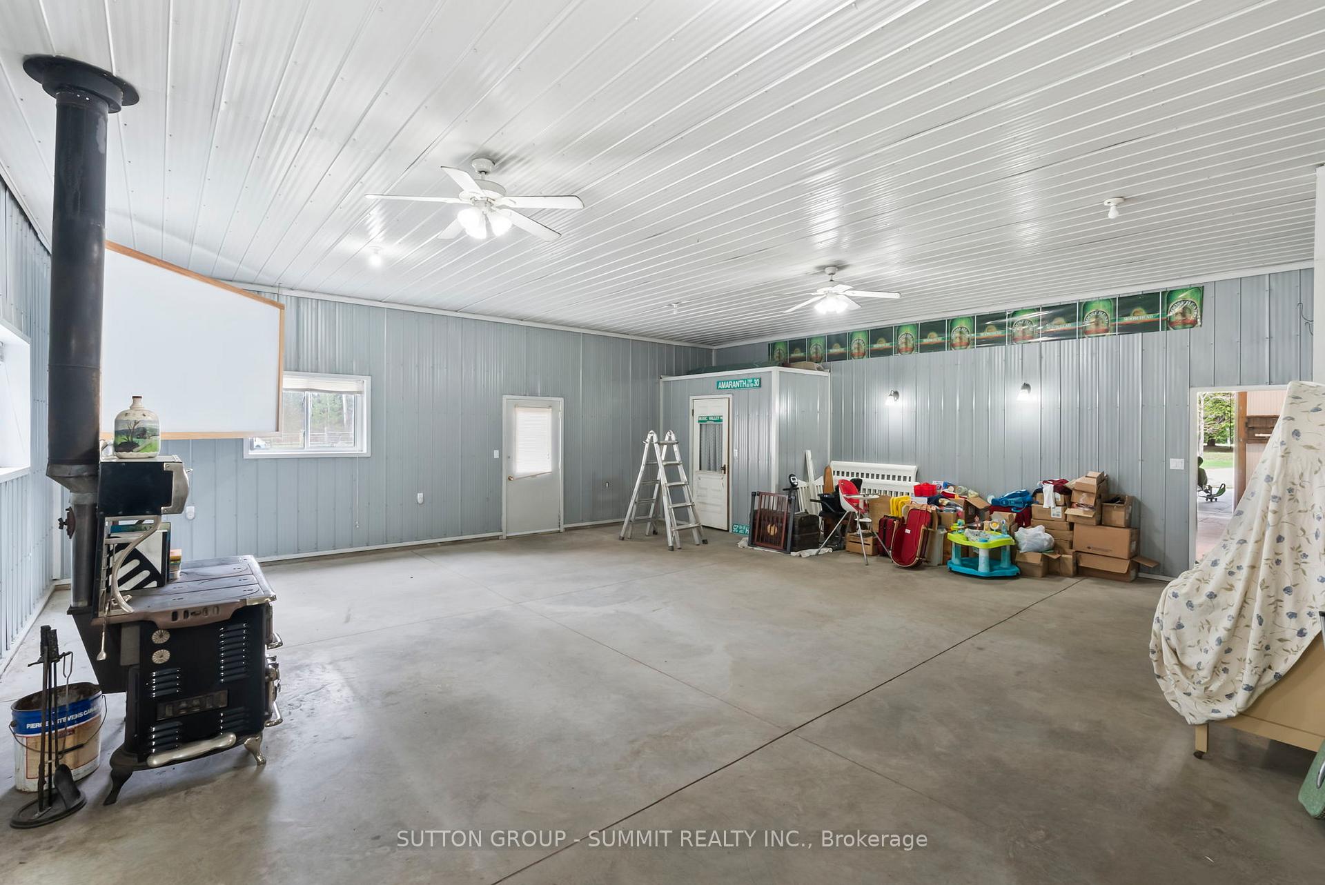 Photo 28 of 134 Paisley Drive, Chatsworth — HOMEH