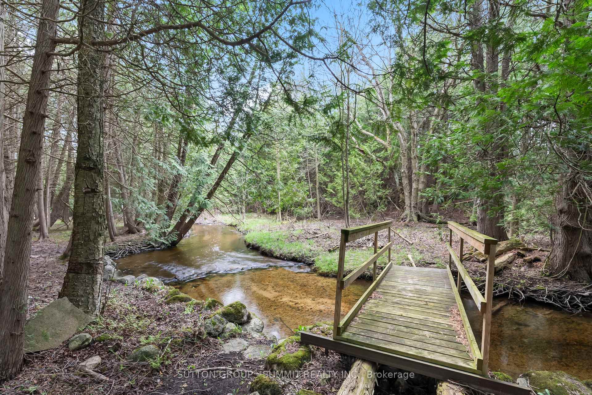 Photo 41 of 134 Paisley Drive, Chatsworth — HOMEH