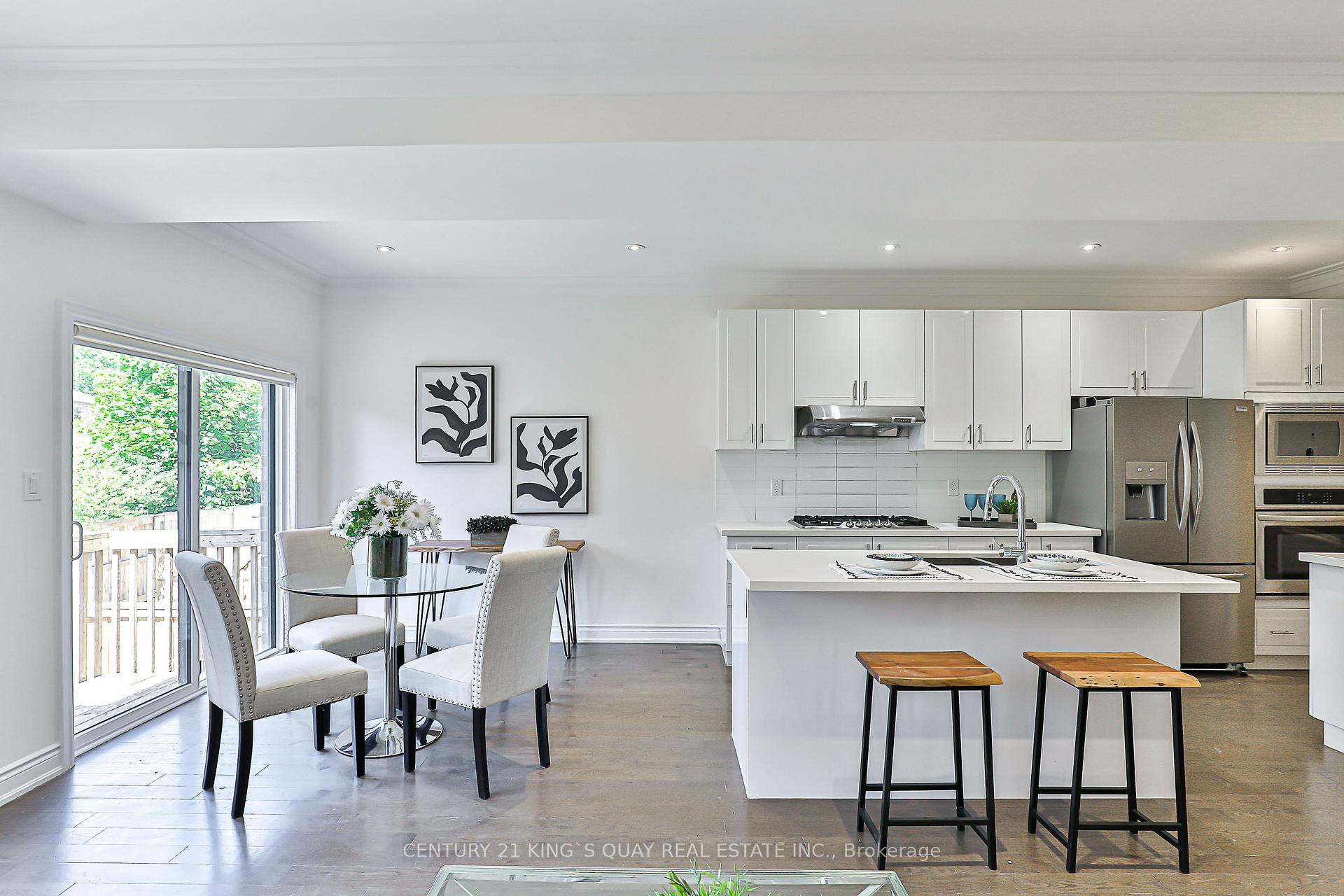 Photo 12 of 112 Lichfield Road, Markham, Unionville — HOMEH