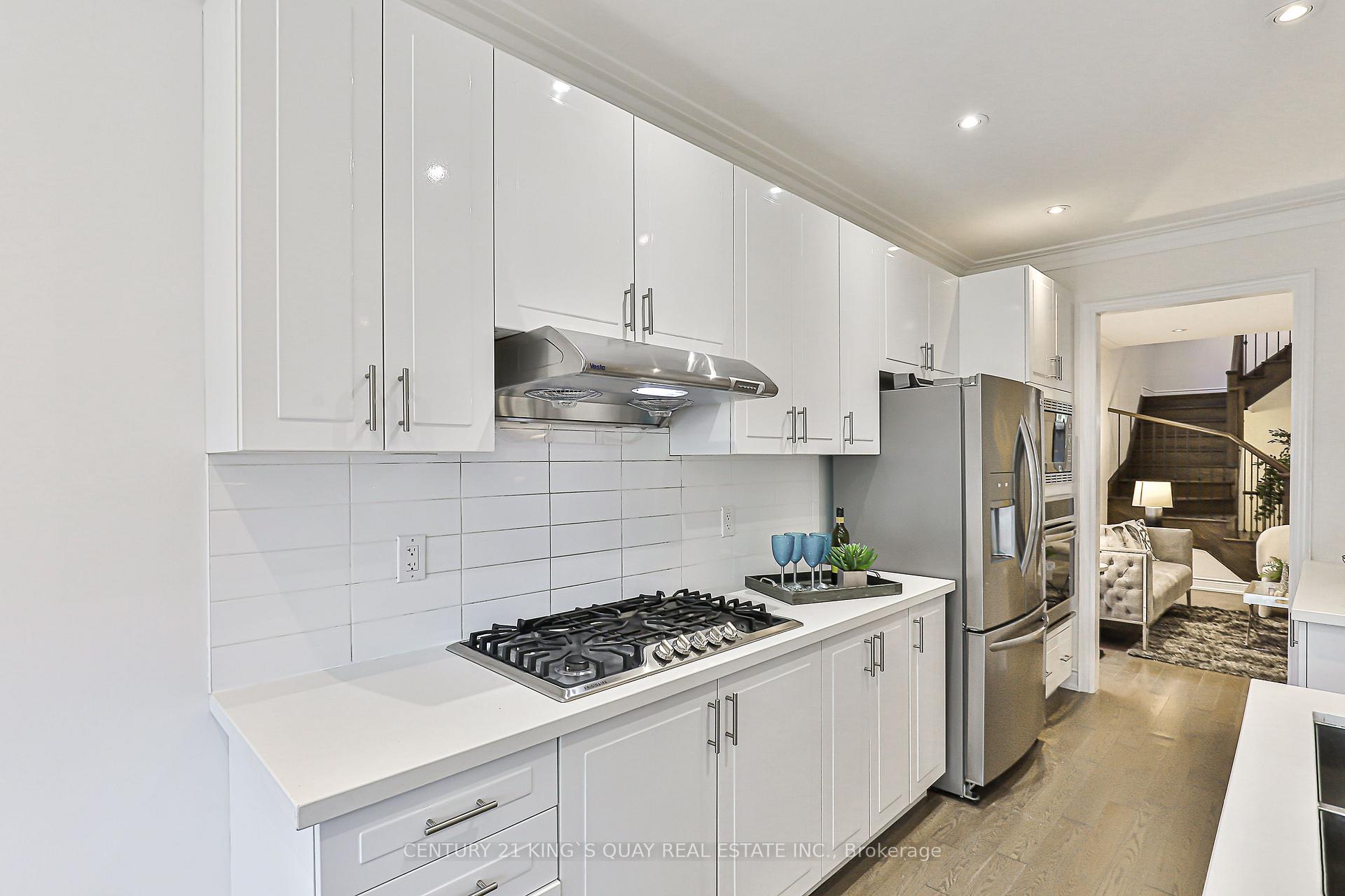 Photo 15 of 112 Lichfield Road, Markham, Unionville — HOMEH