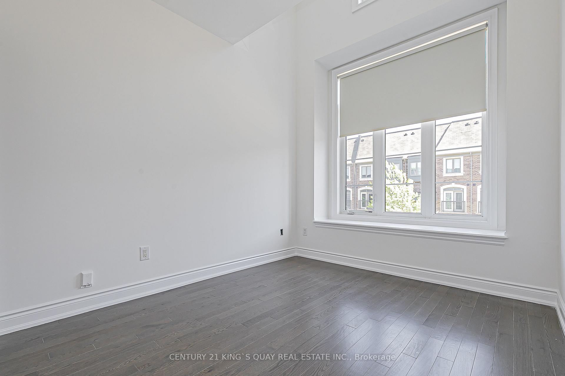 Photo 14 of 112 Lichfield Road, Markham, Unionville — HOMEH