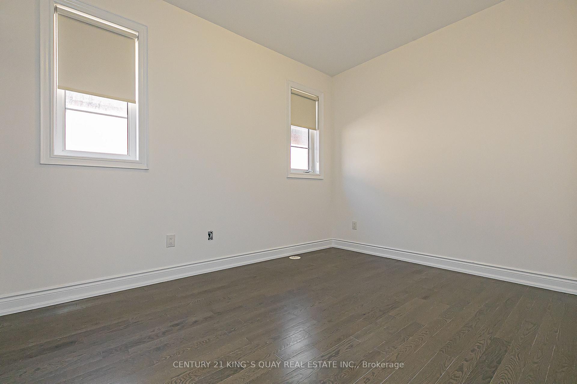 Photo 10 of 112 Lichfield Road, Markham, Unionville — HOMEH