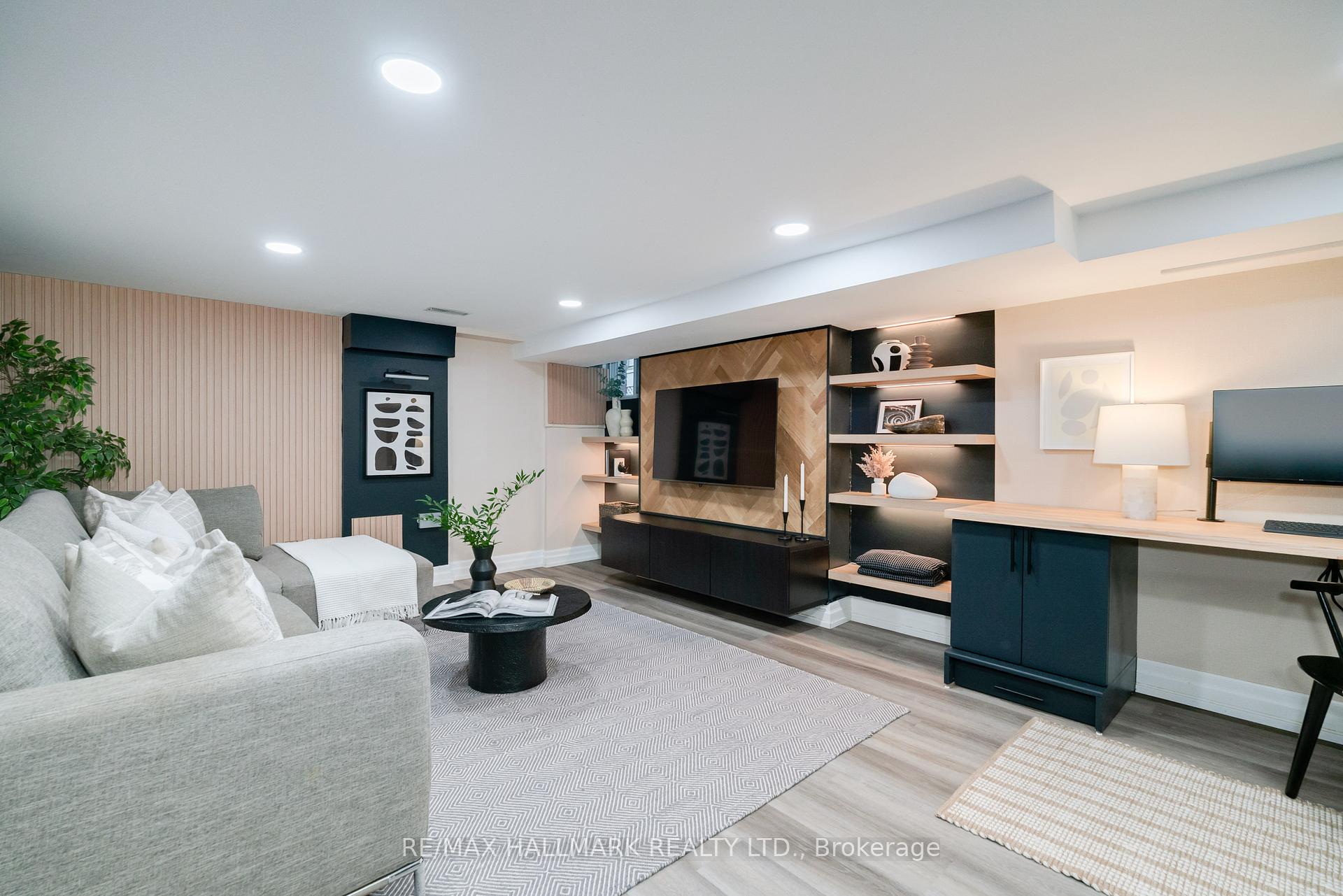 Photo 17 of 66 Glenforest Road, Toronto, Lawrence Park North — HOMEH