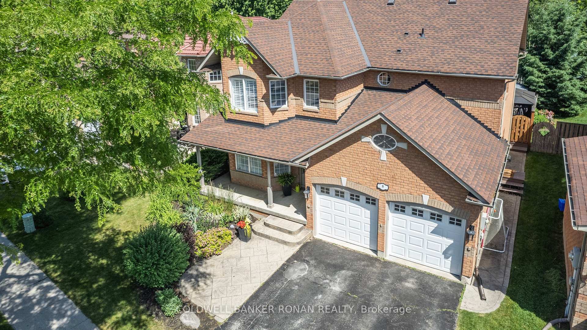 Photo 47 of 8 Coburn Crescent, New Tecumseth, Beeton — HOMEH