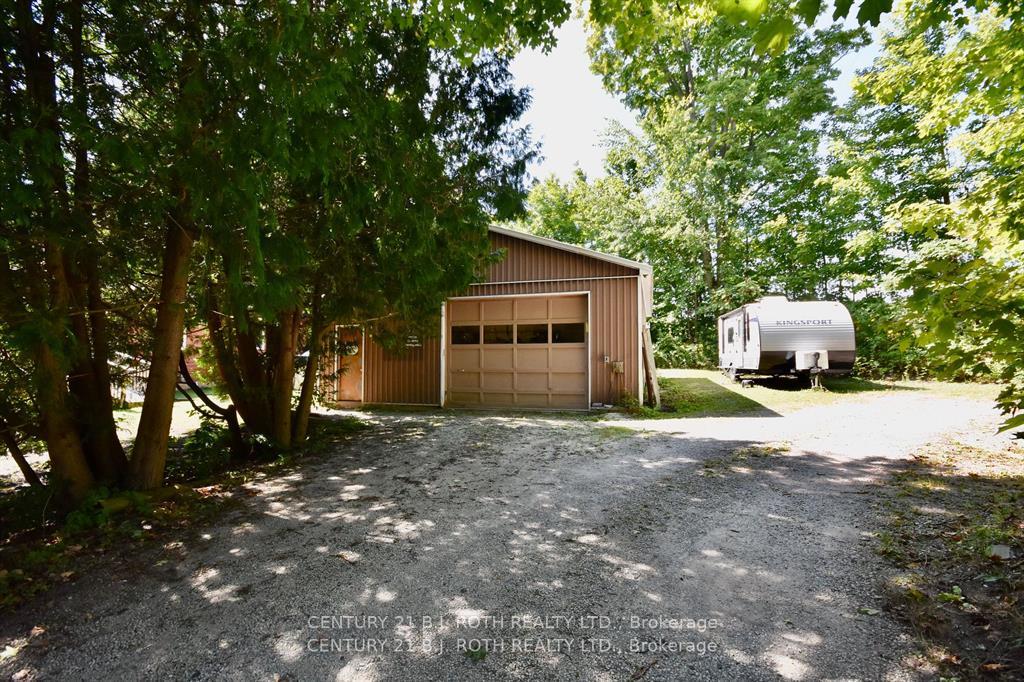 Photo 8 of 1166 Gill Road, Springwater, Midhurst — HOMEH