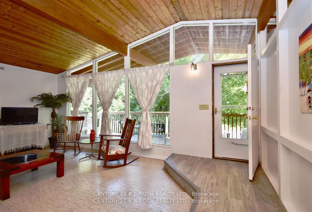 Photo 9 of 1166 Gill Road, Springwater, Midhurst — HOMEH