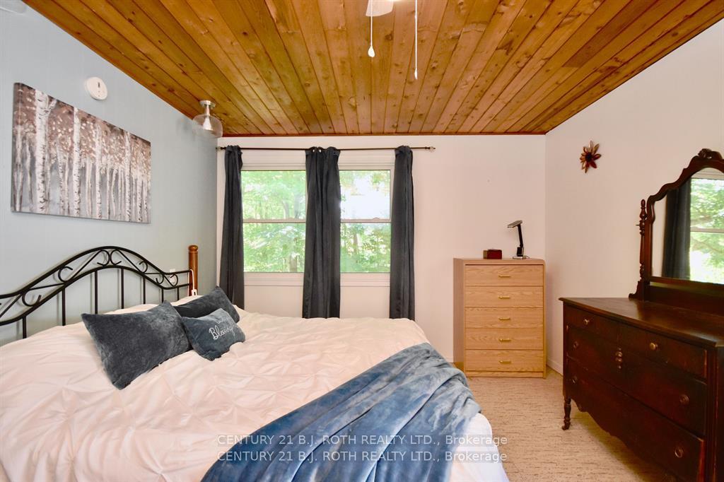 Photo 23 of 1166 Gill Road, Springwater, Midhurst — HOMEH