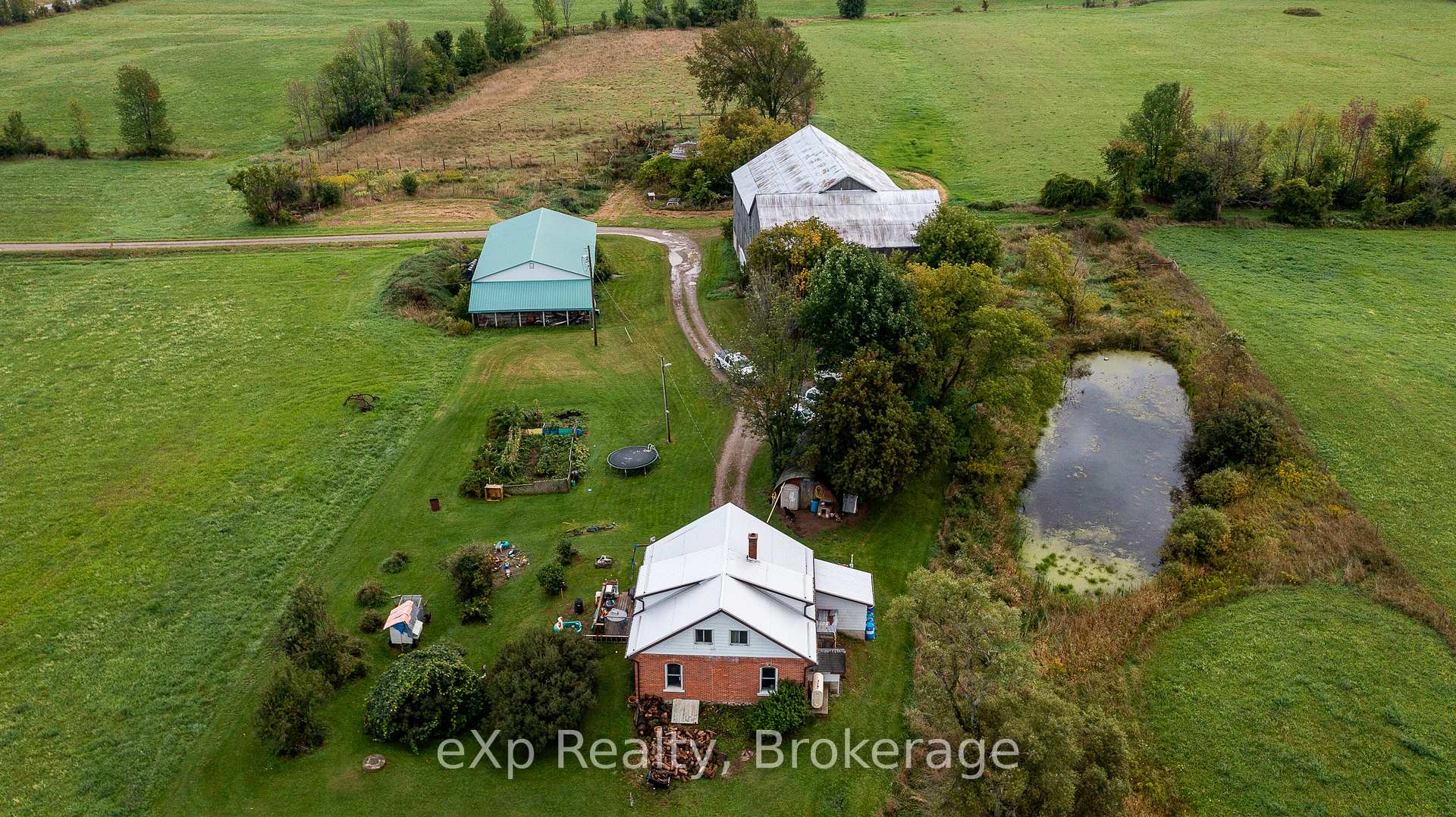 Photo 2 of 138096 Grey Road 112, Meaford — HOMEH