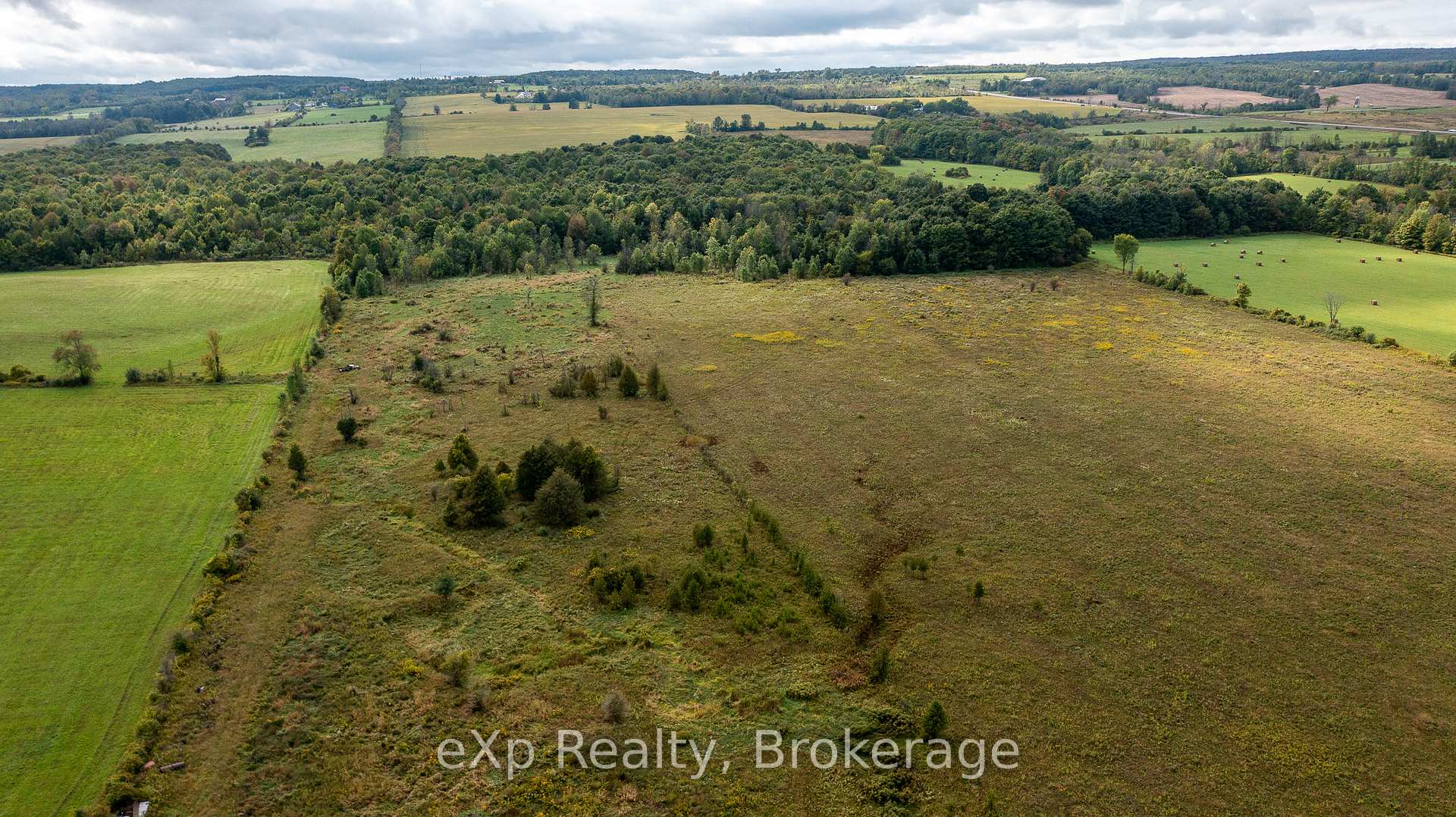 Photo 13 of 138096 Grey Road 112, Meaford — HOMEH