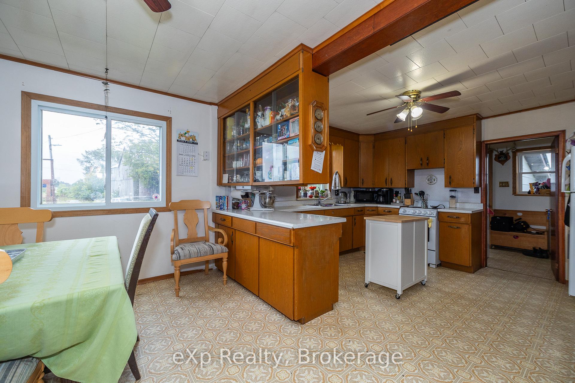Photo 14 of 138096 Grey Road 112, Meaford — HOMEH