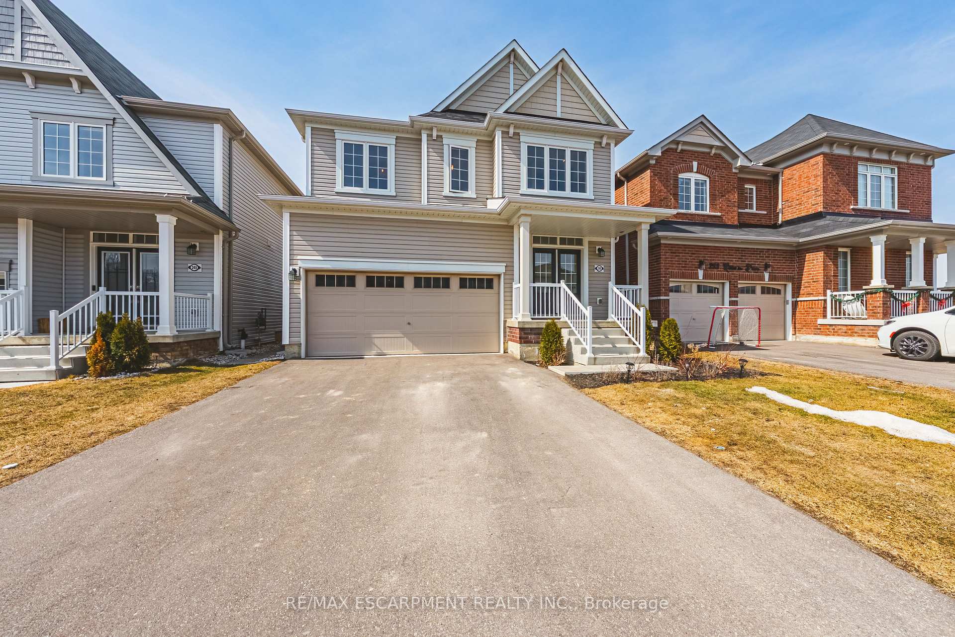 Photo 1 of 249 Kinsman Drive, Hamilton, Binbrook — HOMEH