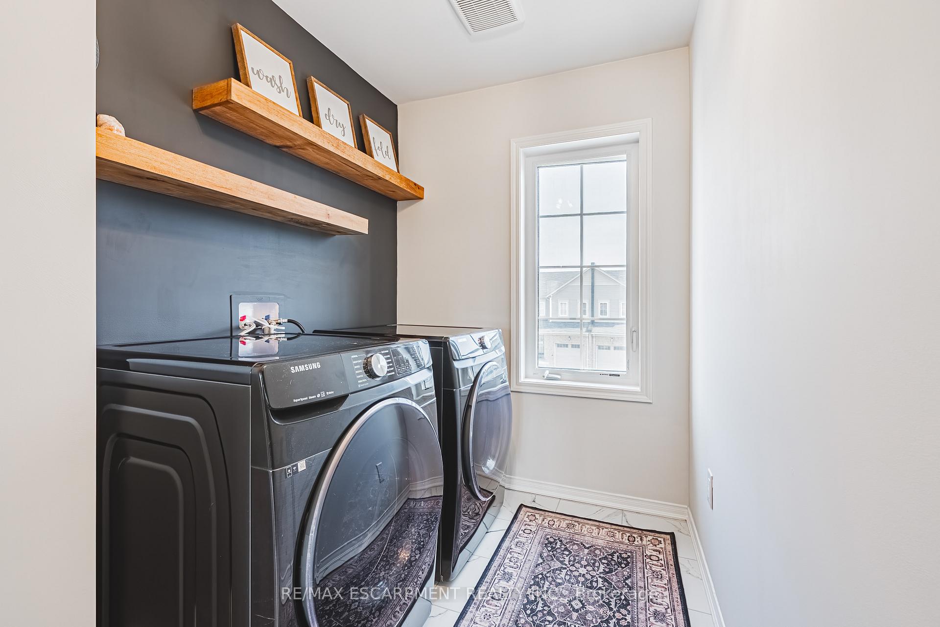 Photo 17 of 249 Kinsman Drive, Hamilton, Binbrook — HOMEH