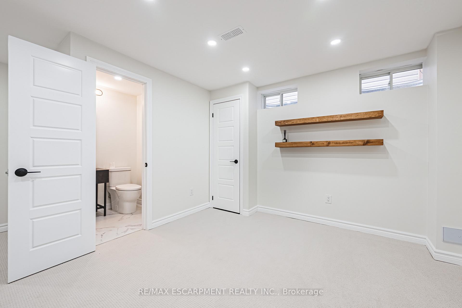 Photo 29 of 249 Kinsman Drive, Hamilton, Binbrook — HOMEH