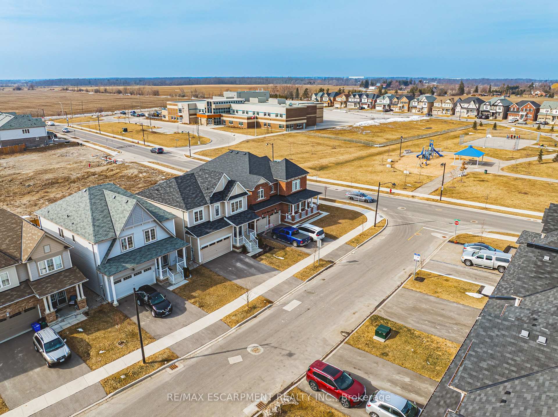 Photo 49 of 249 Kinsman Drive, Hamilton, Binbrook — HOMEH