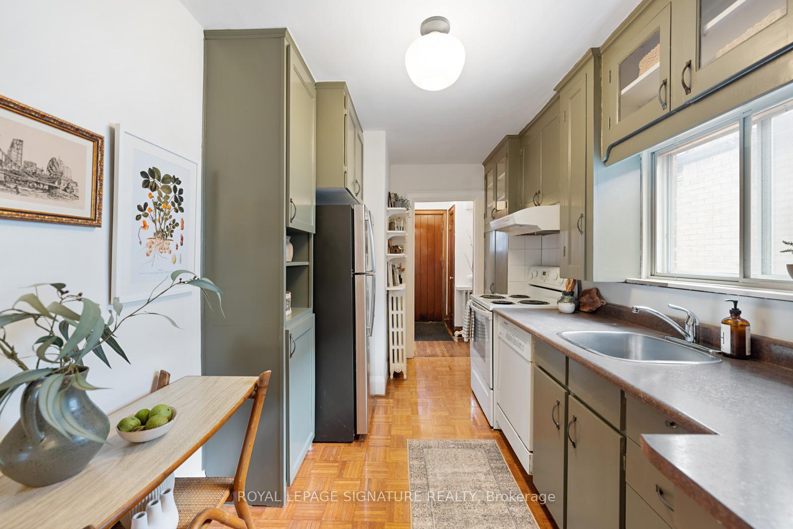 Photo 16 of 34 Wolverton Avenue, Toronto, East York — HOMEH