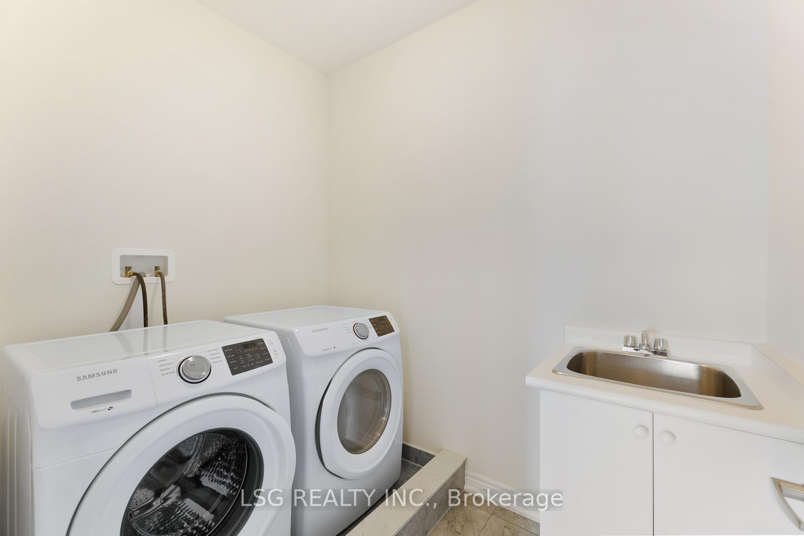 Photo 20 of 312 Roy Harper Avenue, Aurora, Rural Aurora — HOMEH