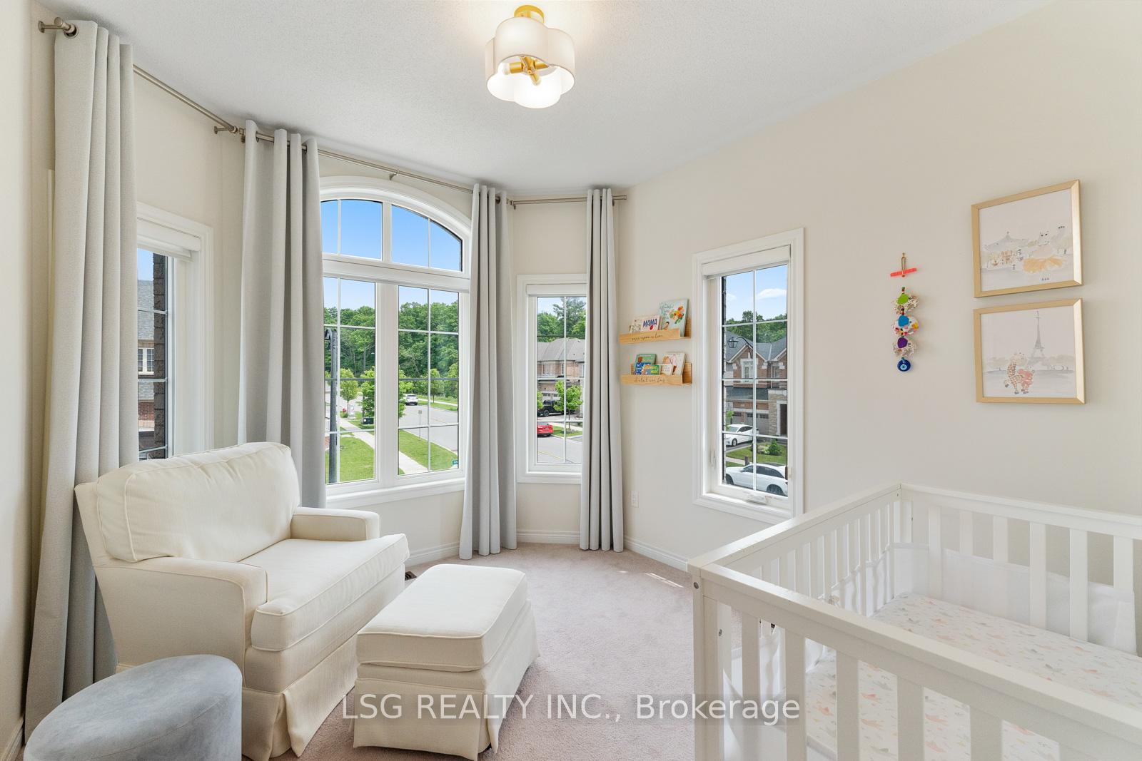 Photo 36 of 312 Roy Harper Avenue, Aurora, Rural Aurora — HOMEH