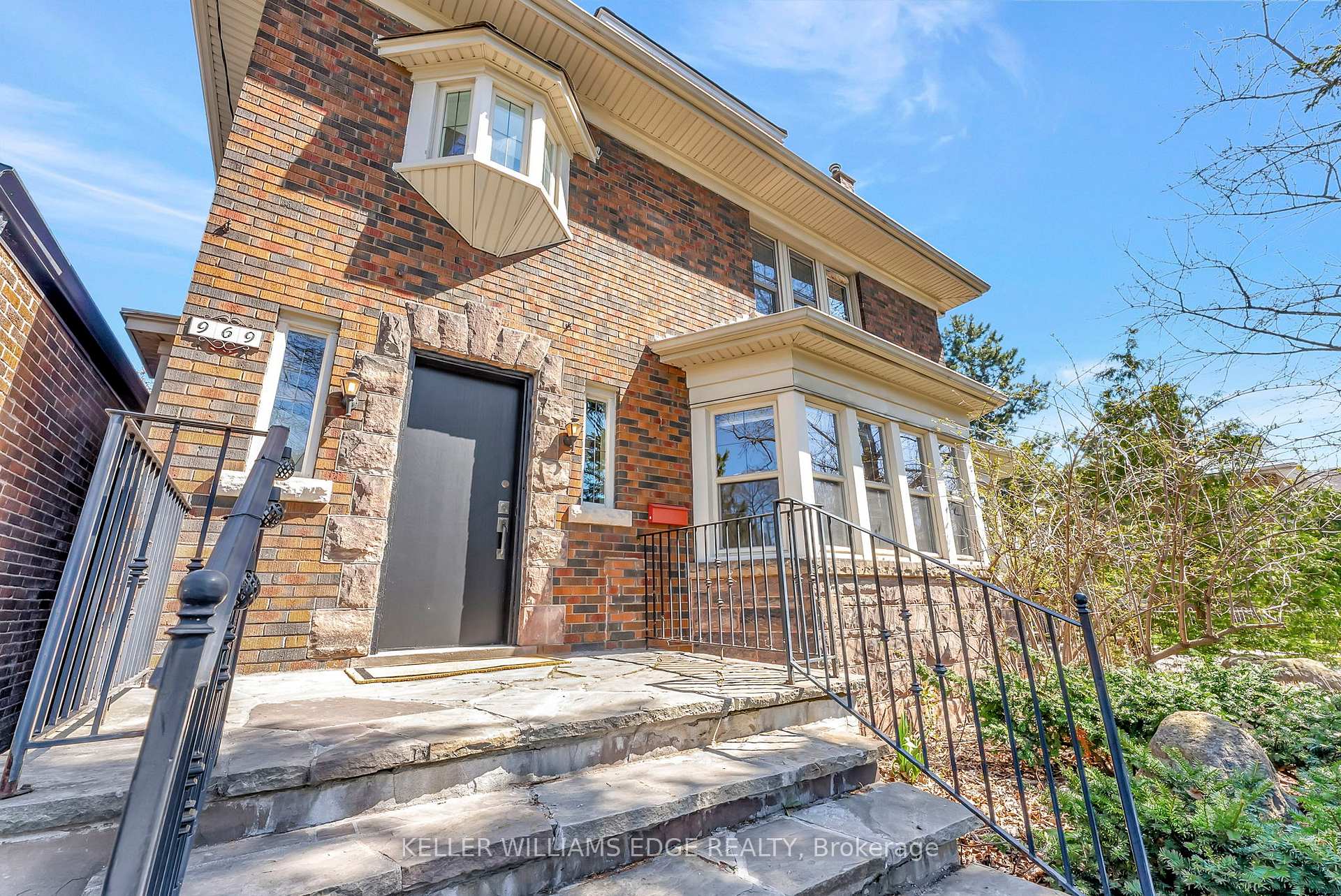 Photo 26 of 969 Montclair Avenue, Hamilton, Delta — HOMEH