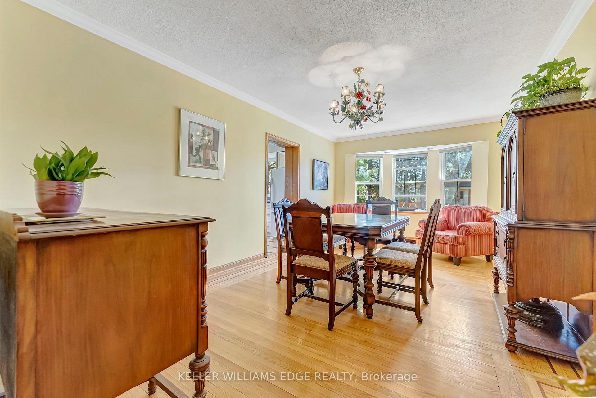 Photo 20 of 969 Montclair Avenue, Hamilton, Delta — HOMEH