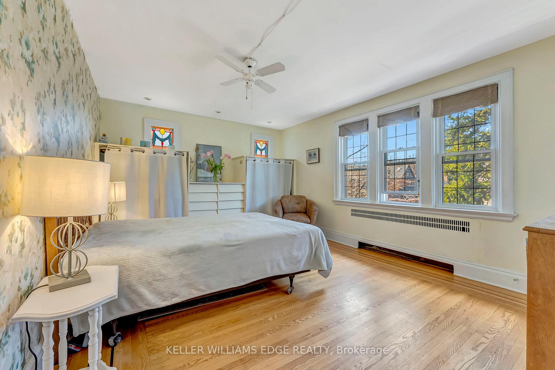 Photo 36 of 969 Montclair Avenue, Hamilton, Delta — HOMEH