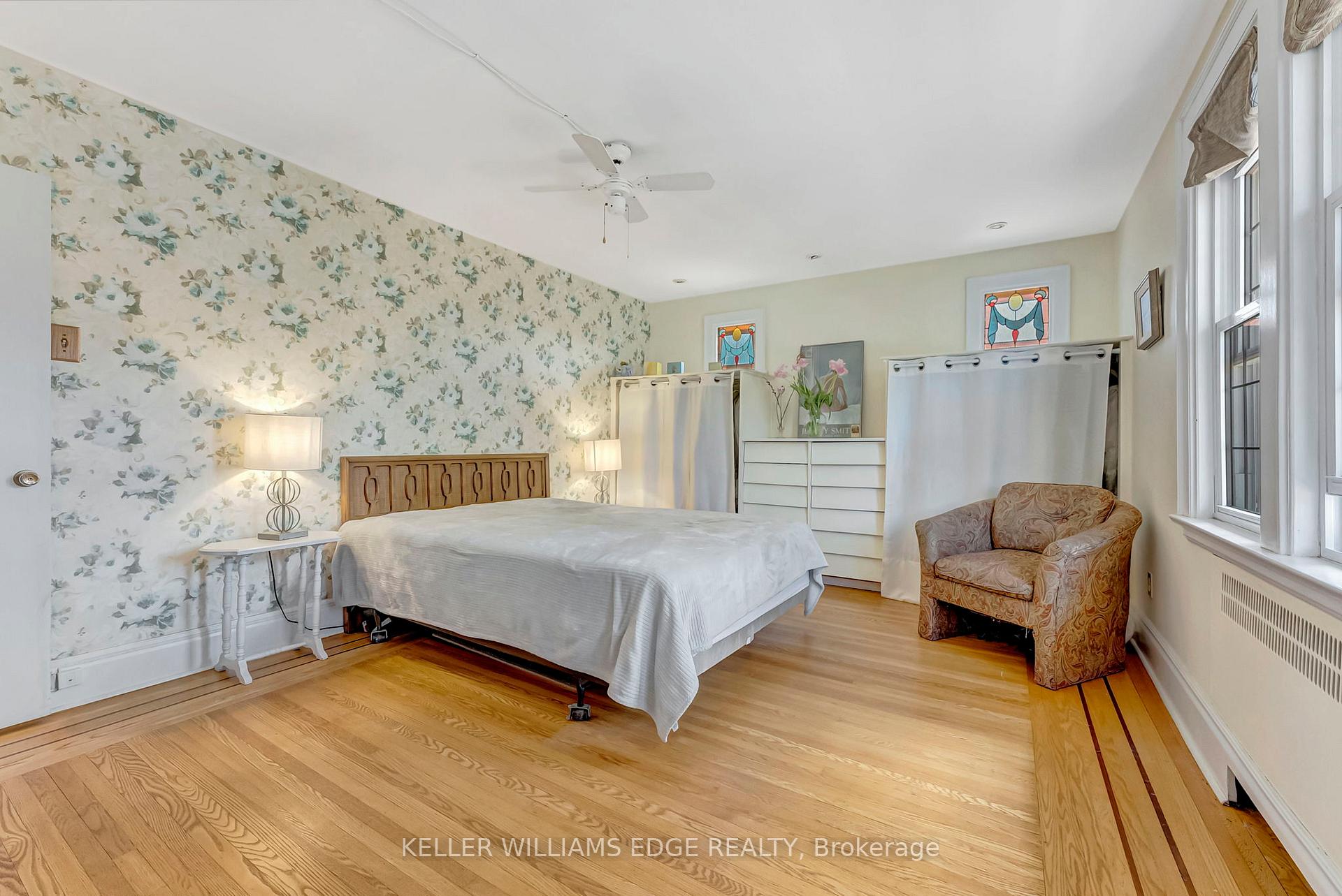 Photo 35 of 969 Montclair Avenue, Hamilton, Delta — HOMEH