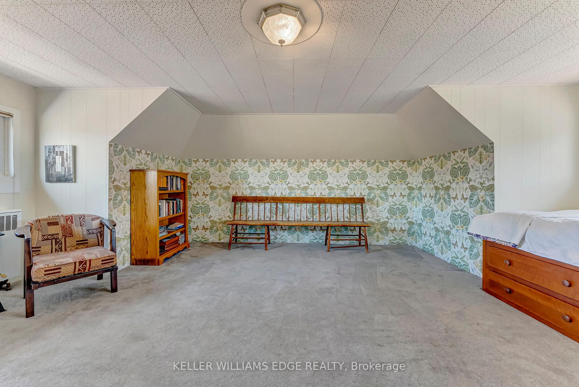 Photo 33 of 969 Montclair Avenue, Hamilton, Delta — HOMEH