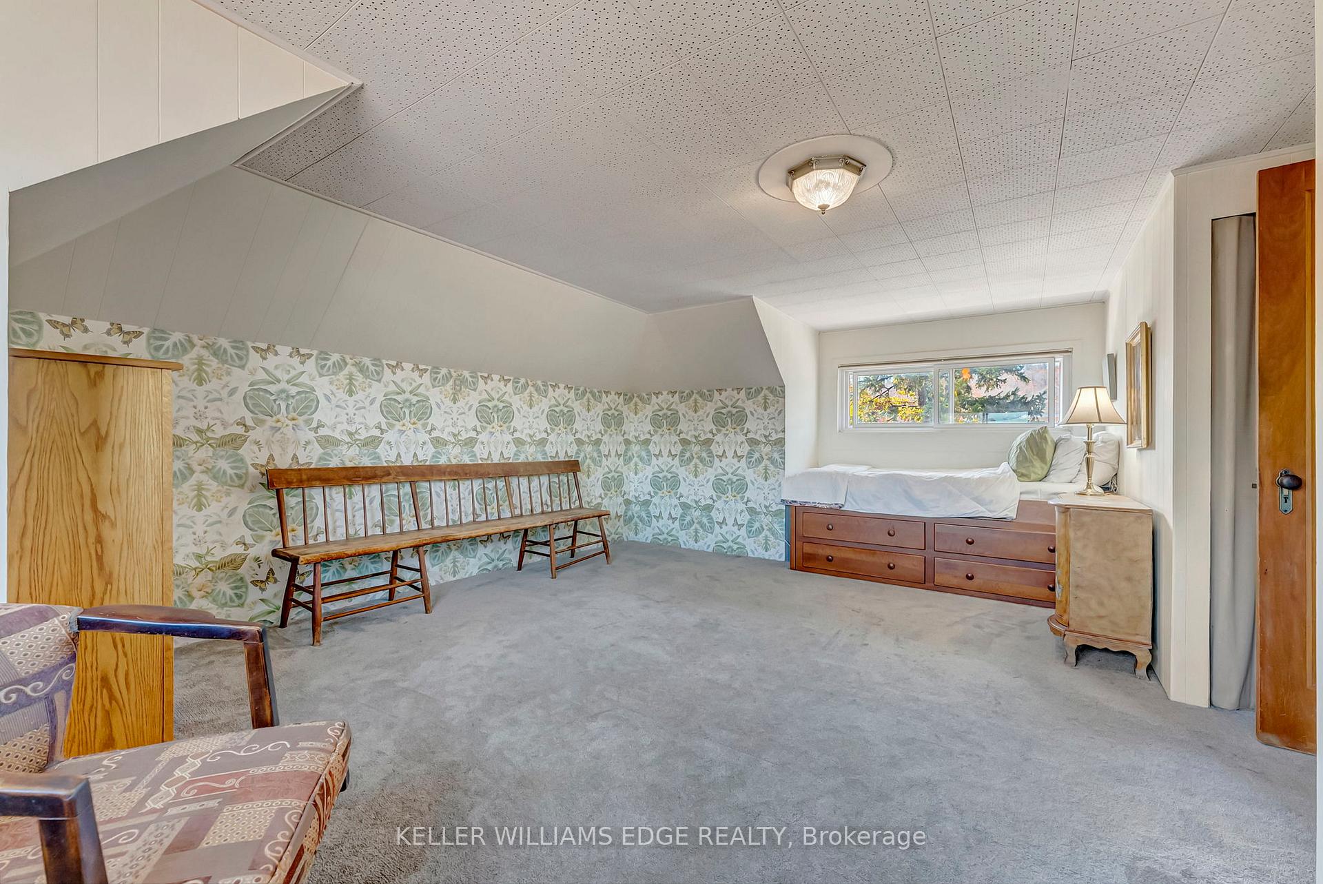 Photo 29 of 969 Montclair Avenue, Hamilton, Delta — HOMEH