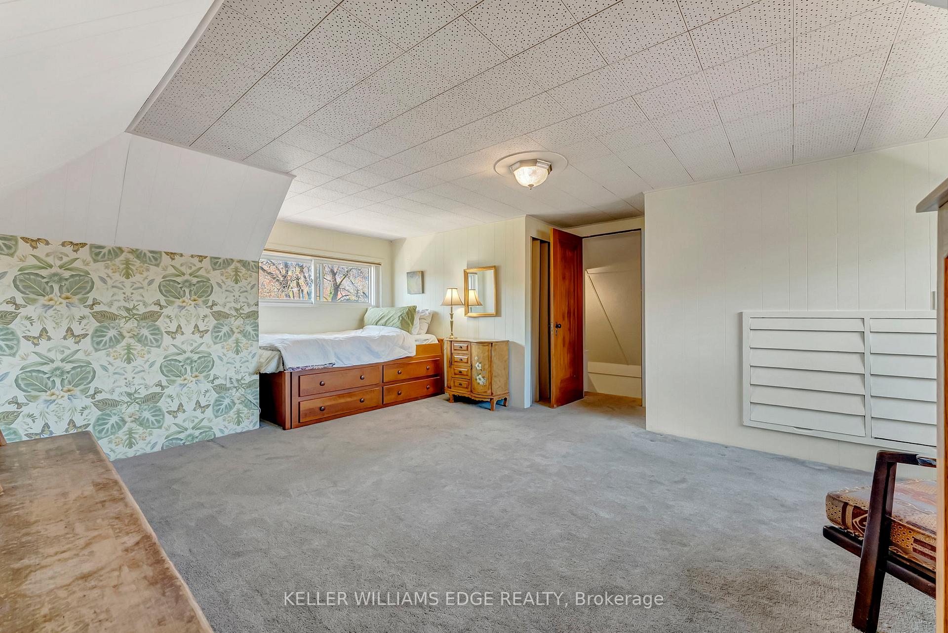 Photo 40 of 969 Montclair Avenue, Hamilton, Delta — HOMEH