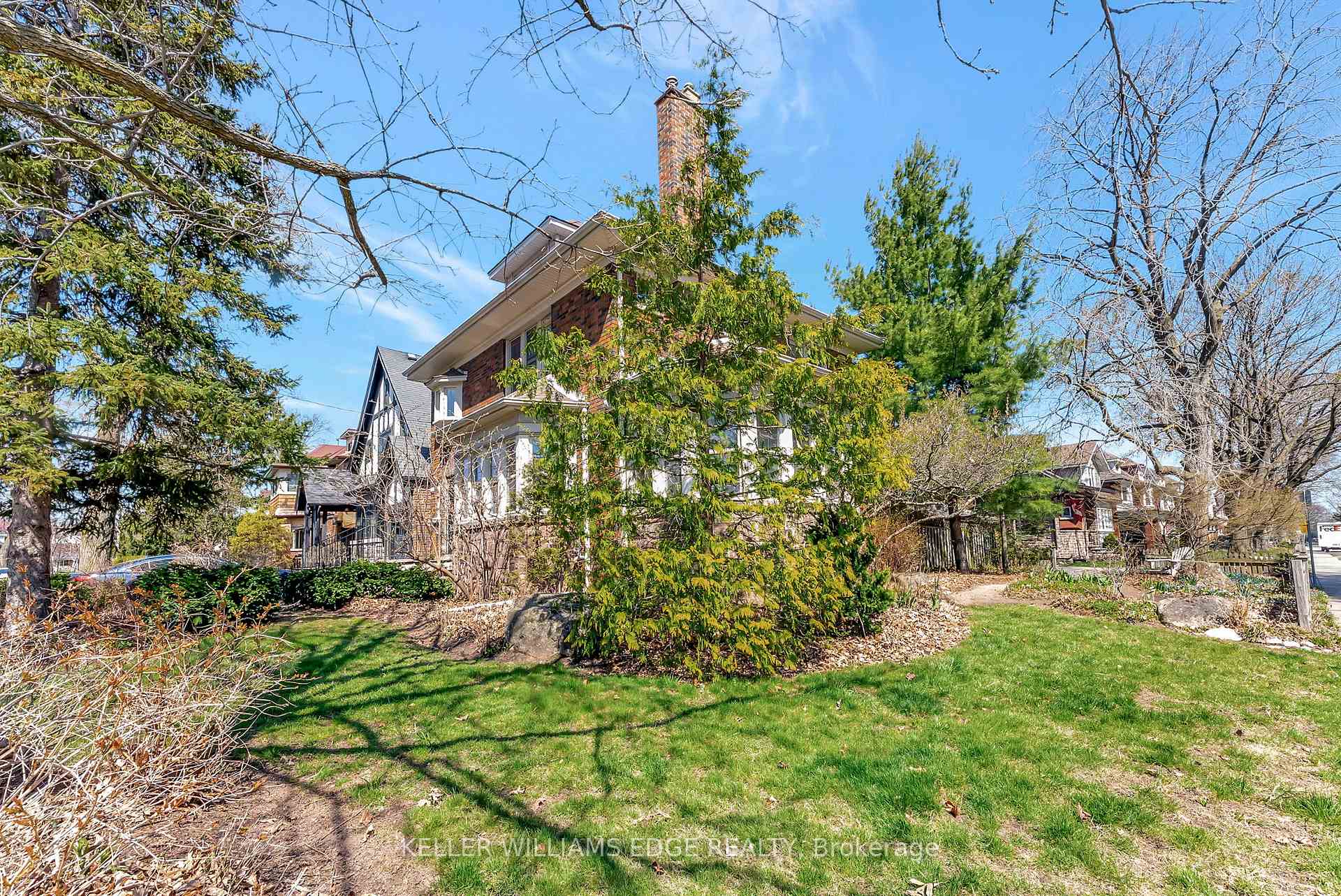 Photo 46 of 969 Montclair Avenue, Hamilton, Delta — HOMEH