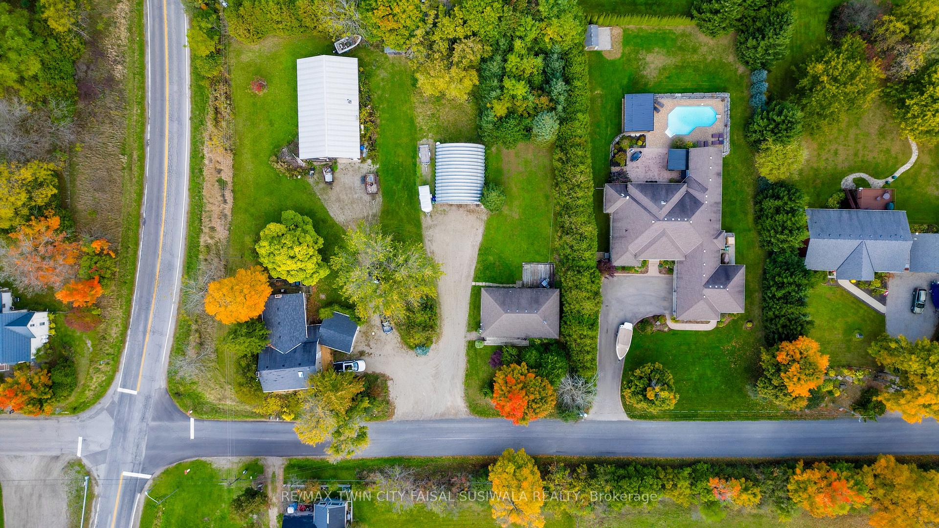 Photo 2 of 1855 Concession 8 Road W, Hamilton, Rural Flamborough — HOMEH