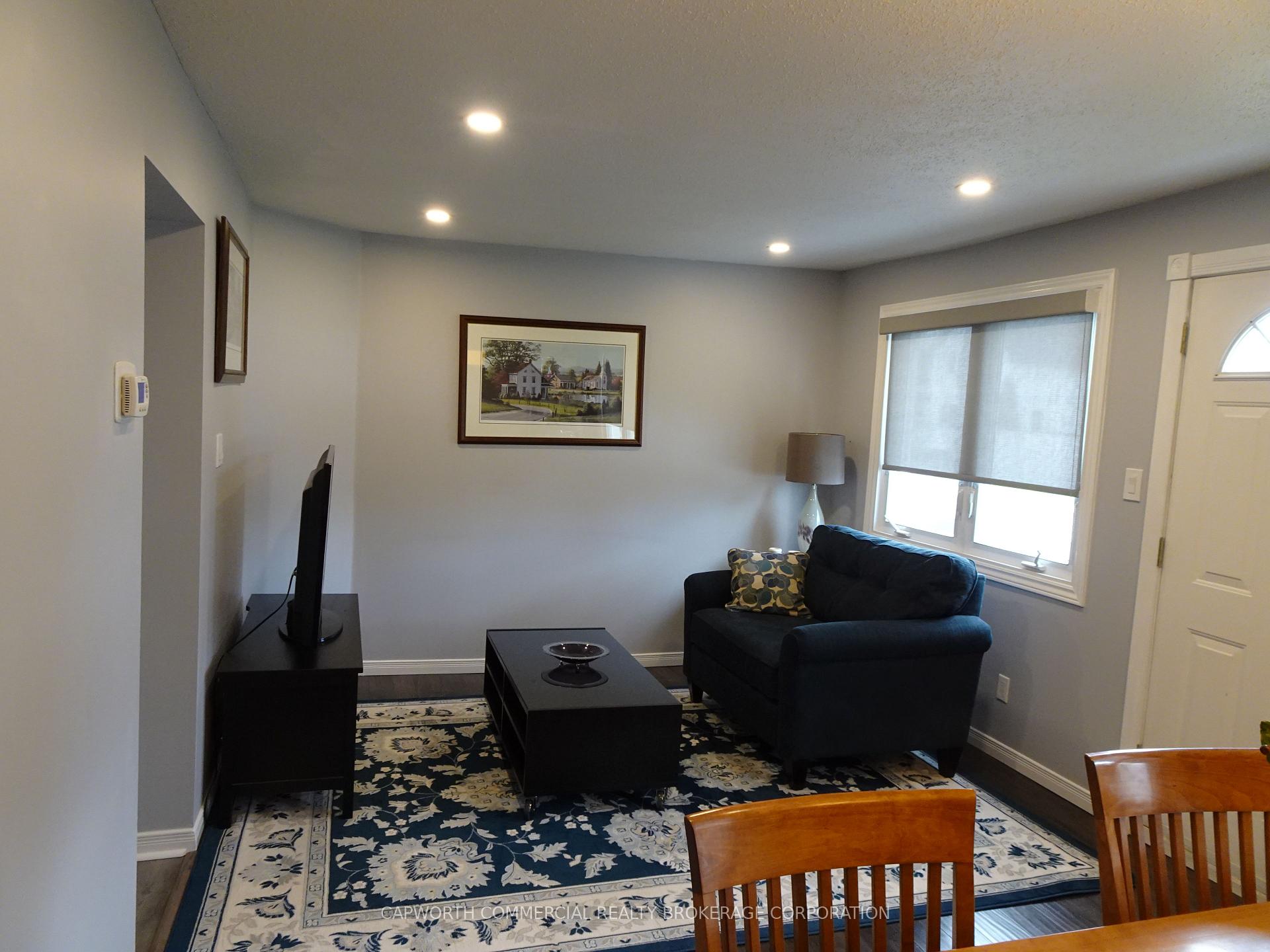 Photo 5 of 62 Norma Street S, Arnprior — HOMEH