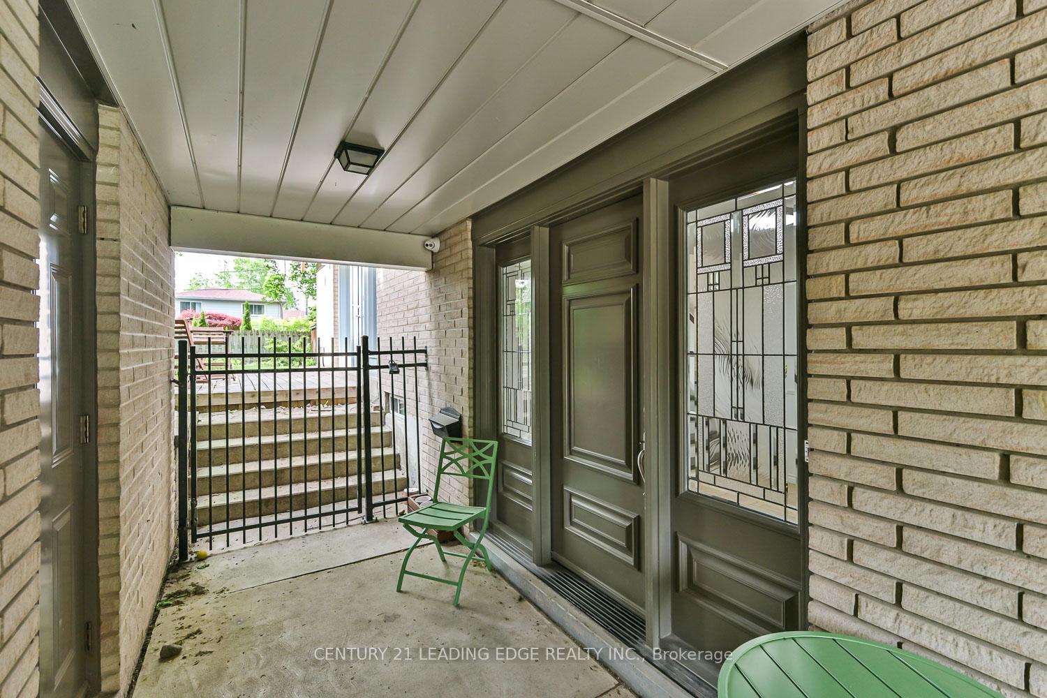 Photo 7 of 40 Fonthill Boulevard, Markham, Unionville — HOMEH