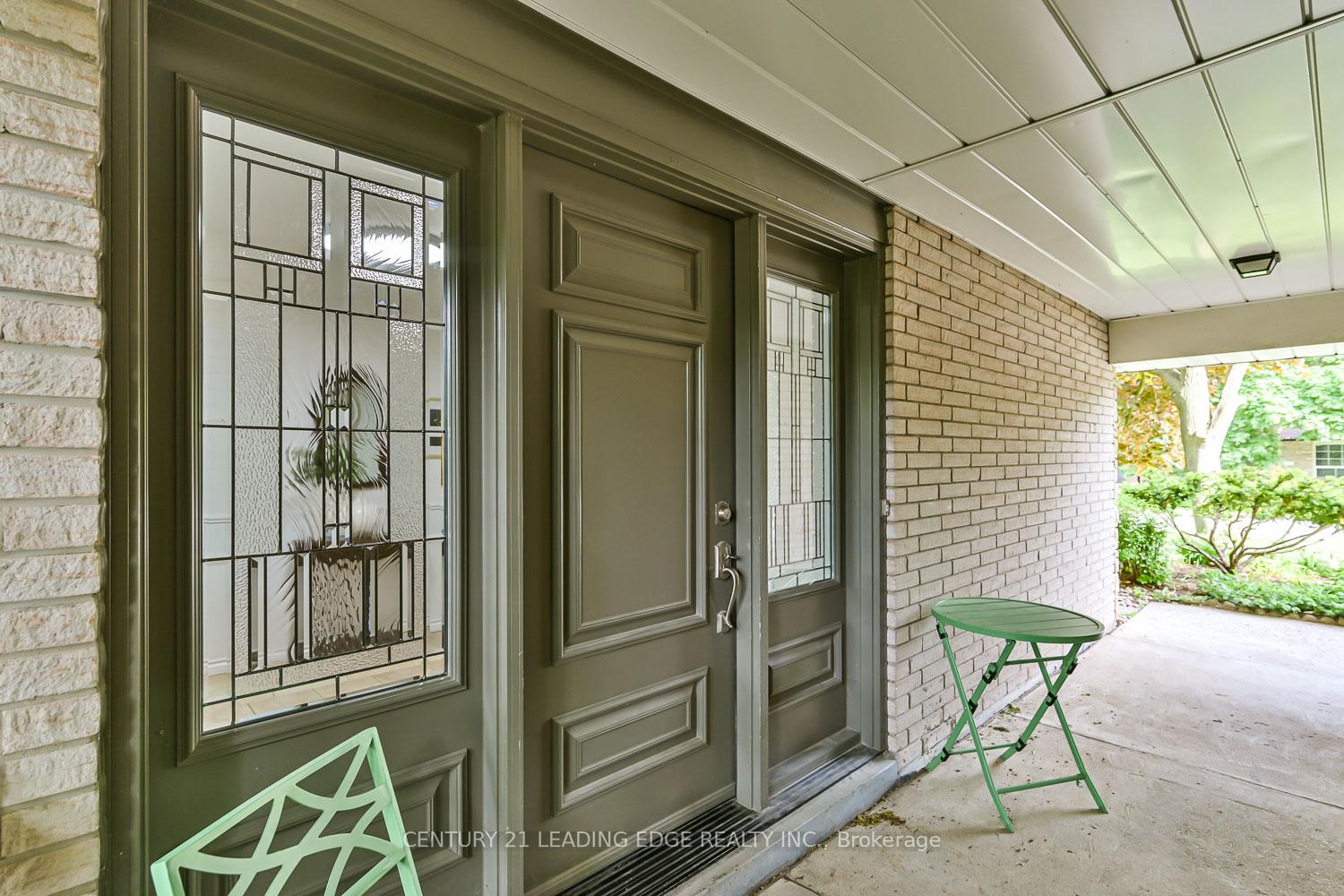 Photo 10 of 40 Fonthill Boulevard, Markham, Unionville — HOMEH