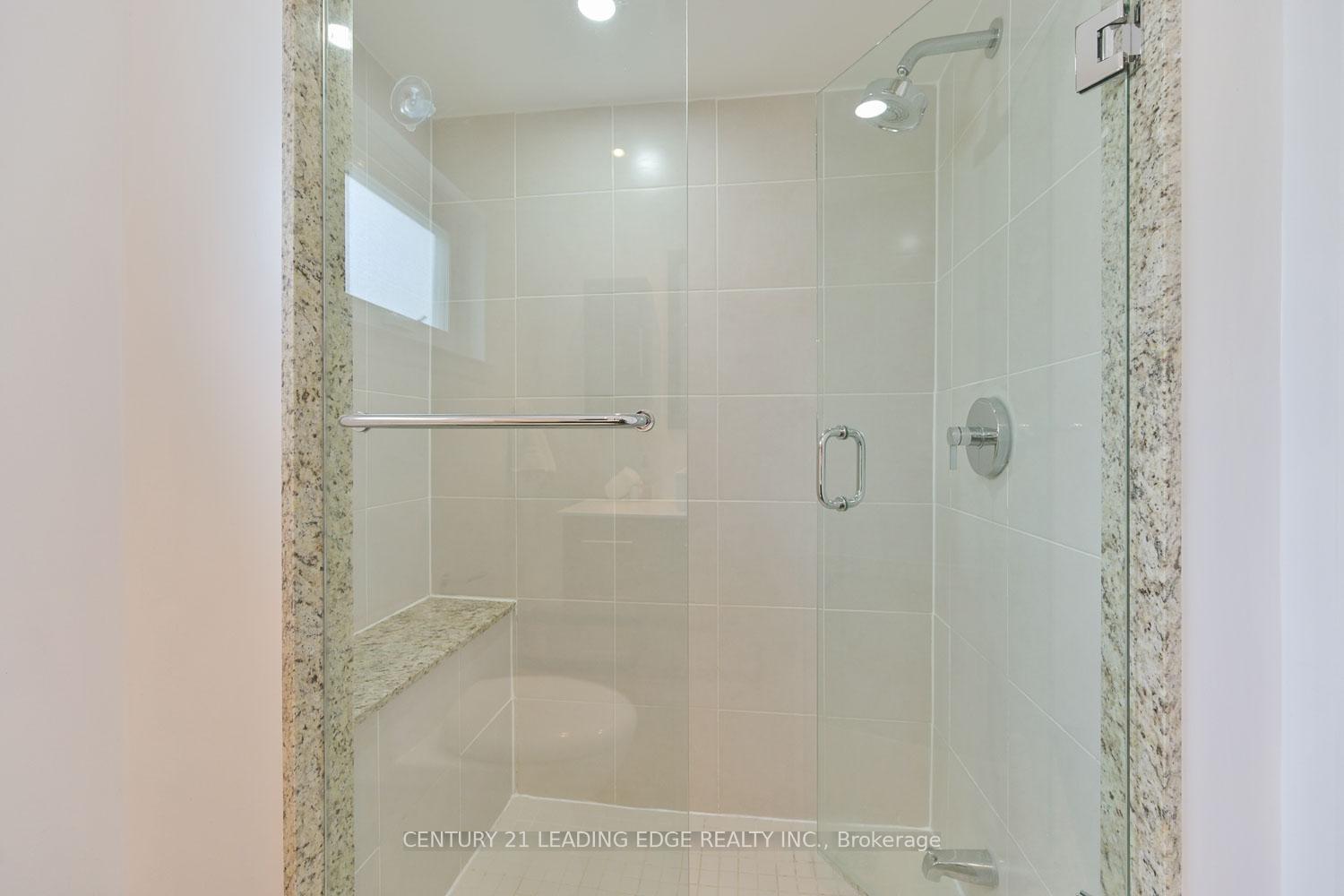 Photo 22 of 40 Fonthill Boulevard, Markham, Unionville — HOMEH