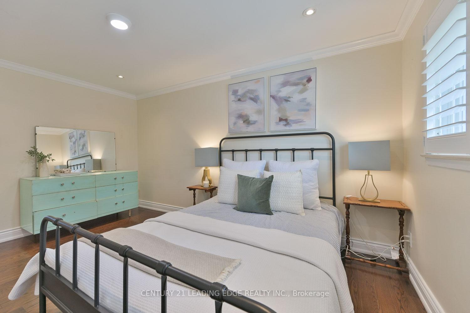 Photo 42 of 40 Fonthill Boulevard, Markham, Unionville — HOMEH