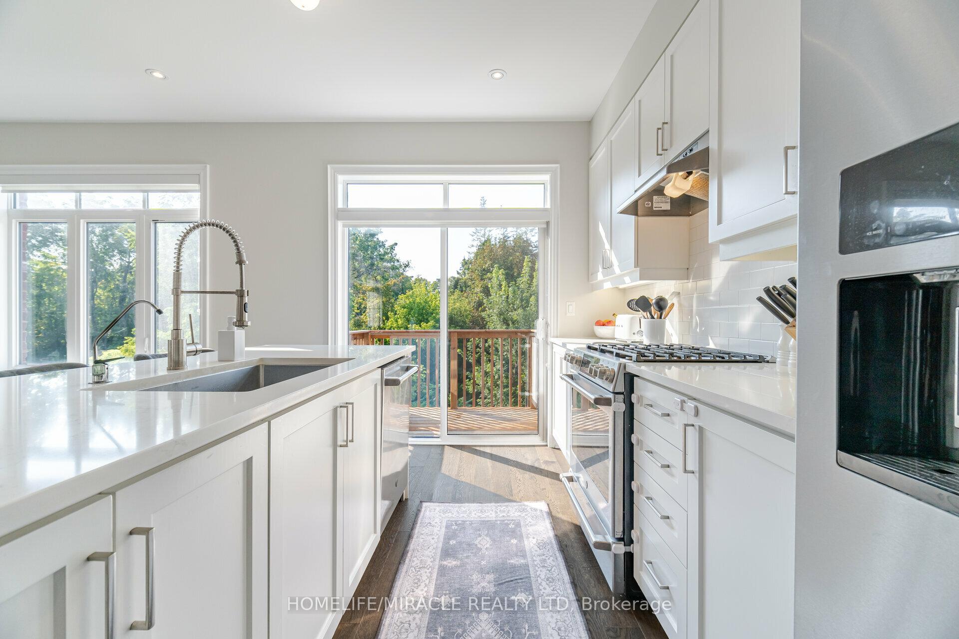 Photo 11 of 13 Ingleside Street, Vaughan, East Woodbridge — HOMEH