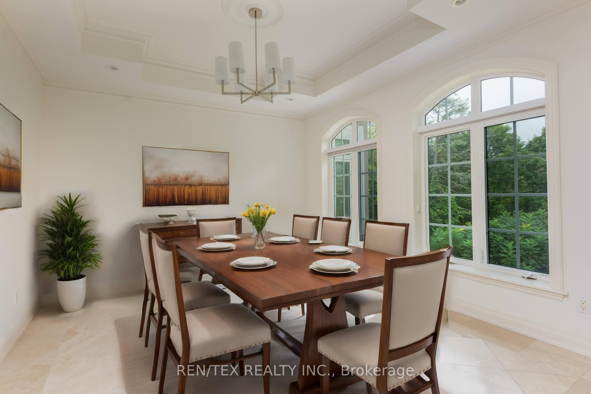 Photo 14 of 90 Klein's Crescent, Vaughan, Kleinburg — HOMEH