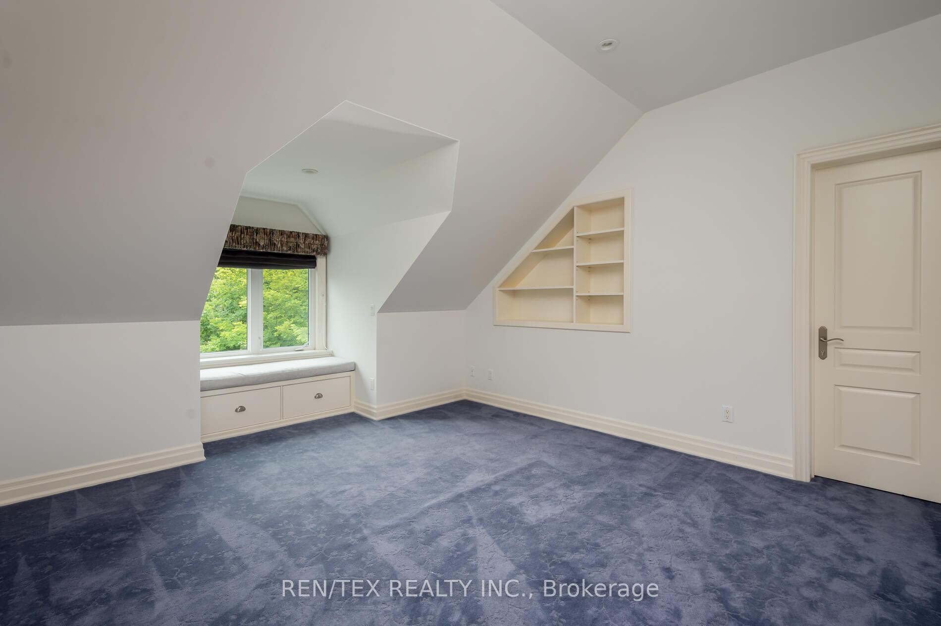 Photo 28 of 90 Klein's Crescent, Vaughan, Kleinburg — HOMEH