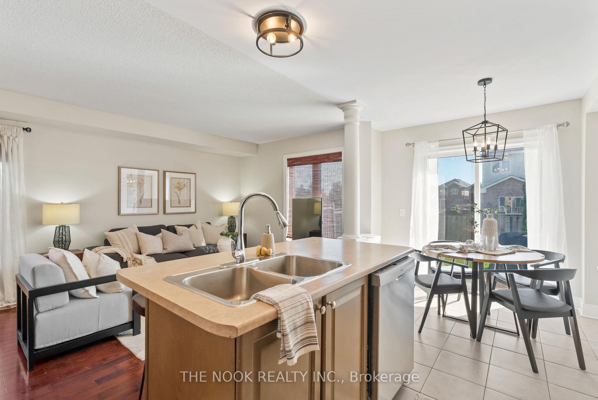 Photo 17 of 93 Dewell Crescent, Clarington, Courtice — HOMEH
