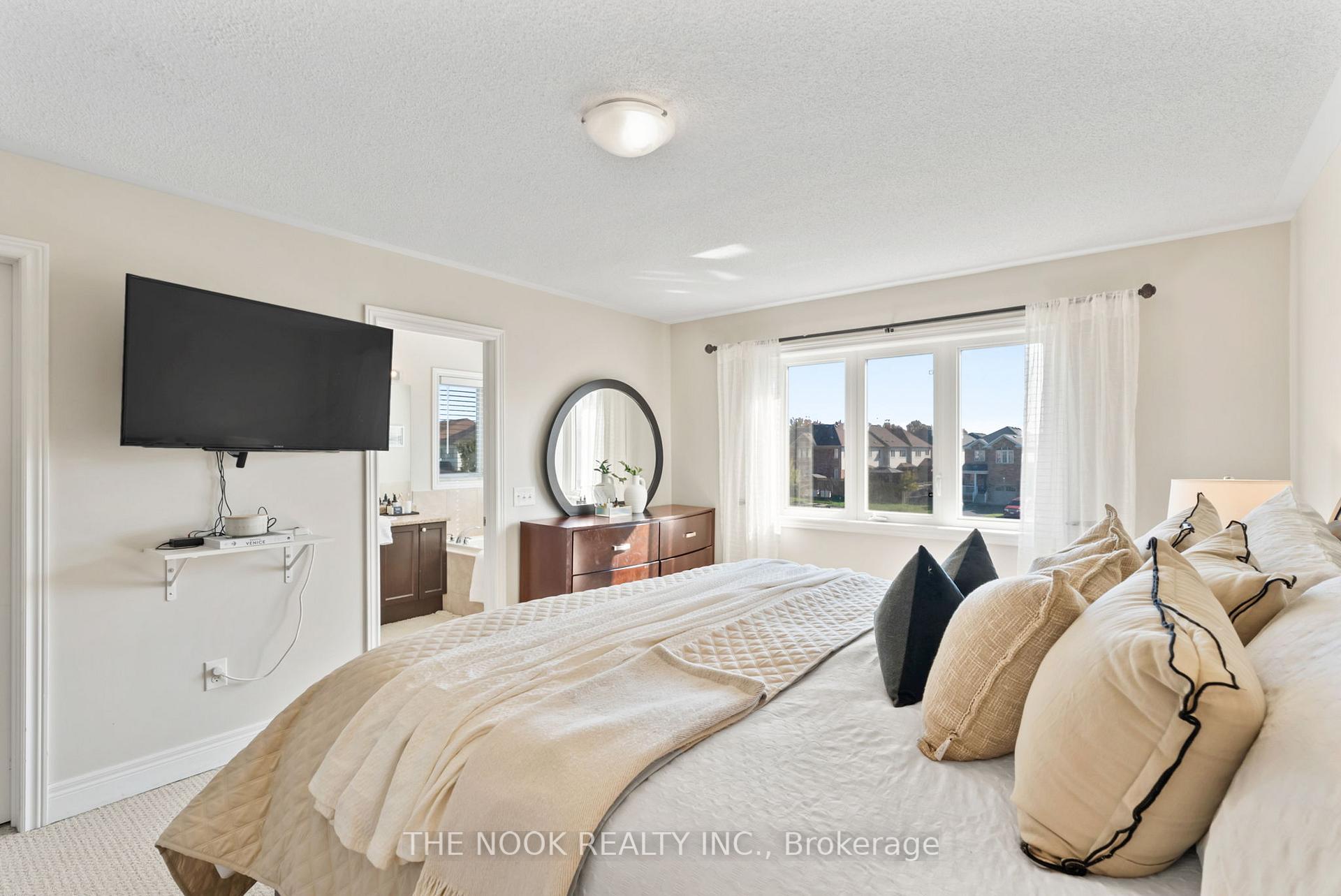 Photo 27 of 93 Dewell Crescent, Clarington, Courtice — HOMEH