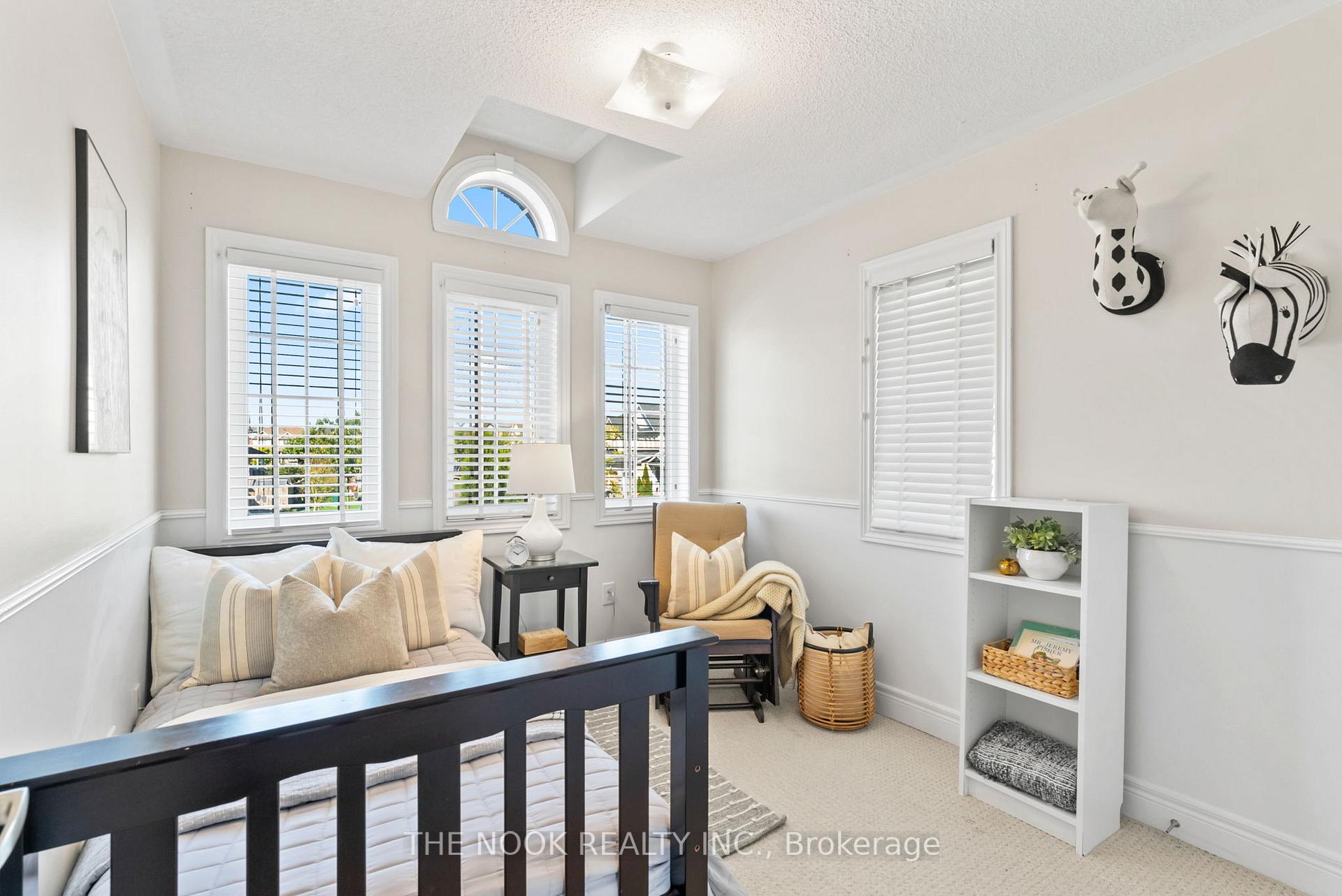 Photo 36 of 93 Dewell Crescent, Clarington, Courtice — HOMEH