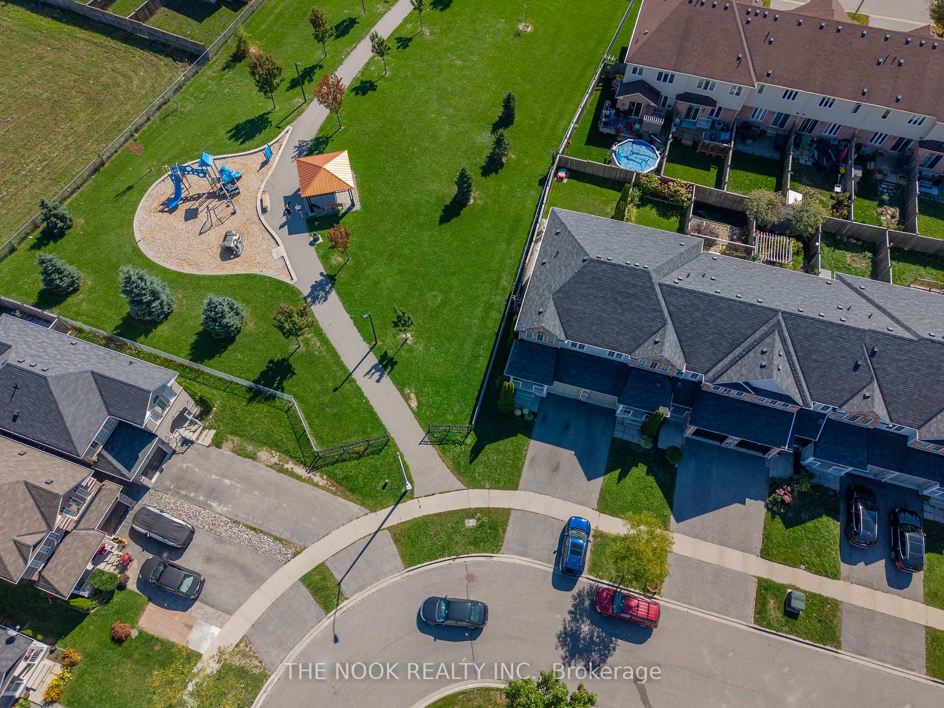 Photo 48 of 93 Dewell Crescent, Clarington, Courtice — HOMEH