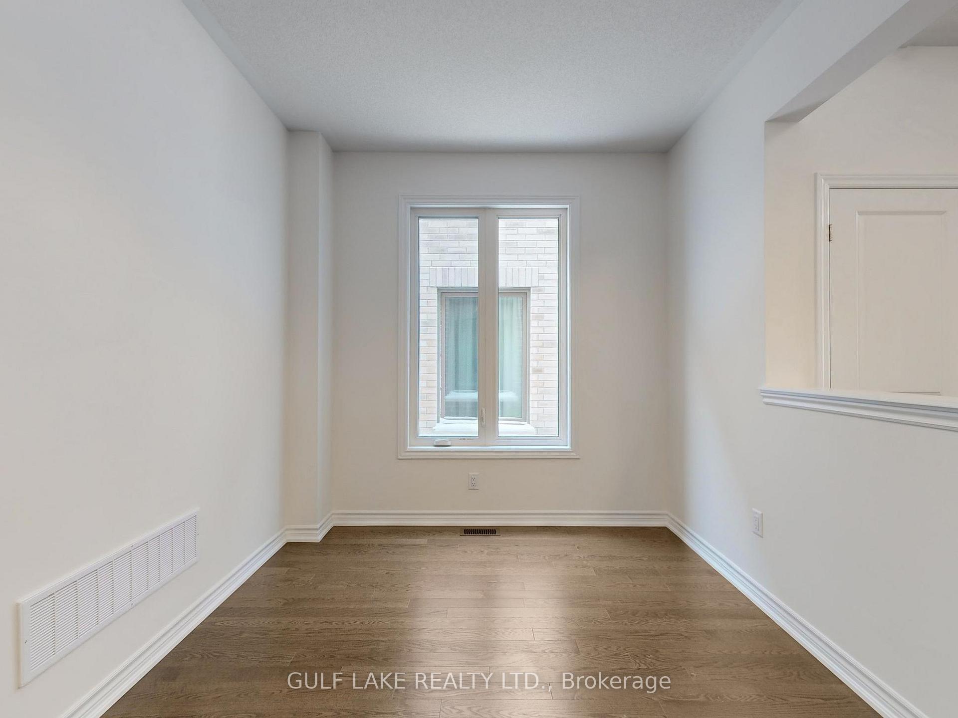 Photo 7 of 34 Gemini Drive, Barrie, Rural Barrie Southeast — HOMEH