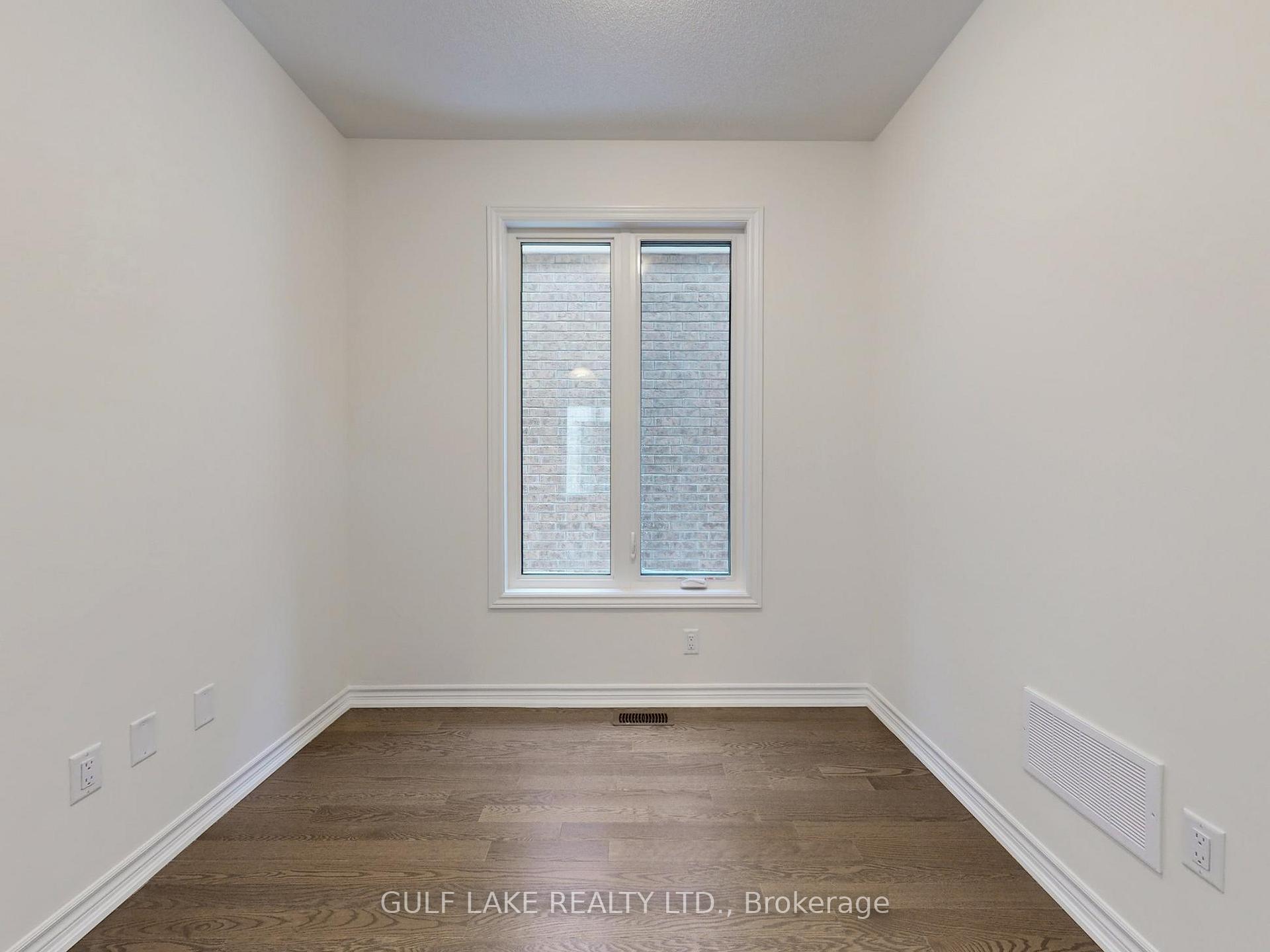 Photo 12 of 34 Gemini Drive, Barrie, Rural Barrie Southeast — HOMEH