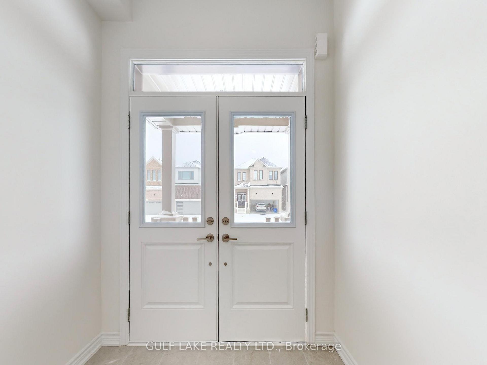 Photo 15 of 34 Gemini Drive, Barrie, Rural Barrie Southeast — HOMEH