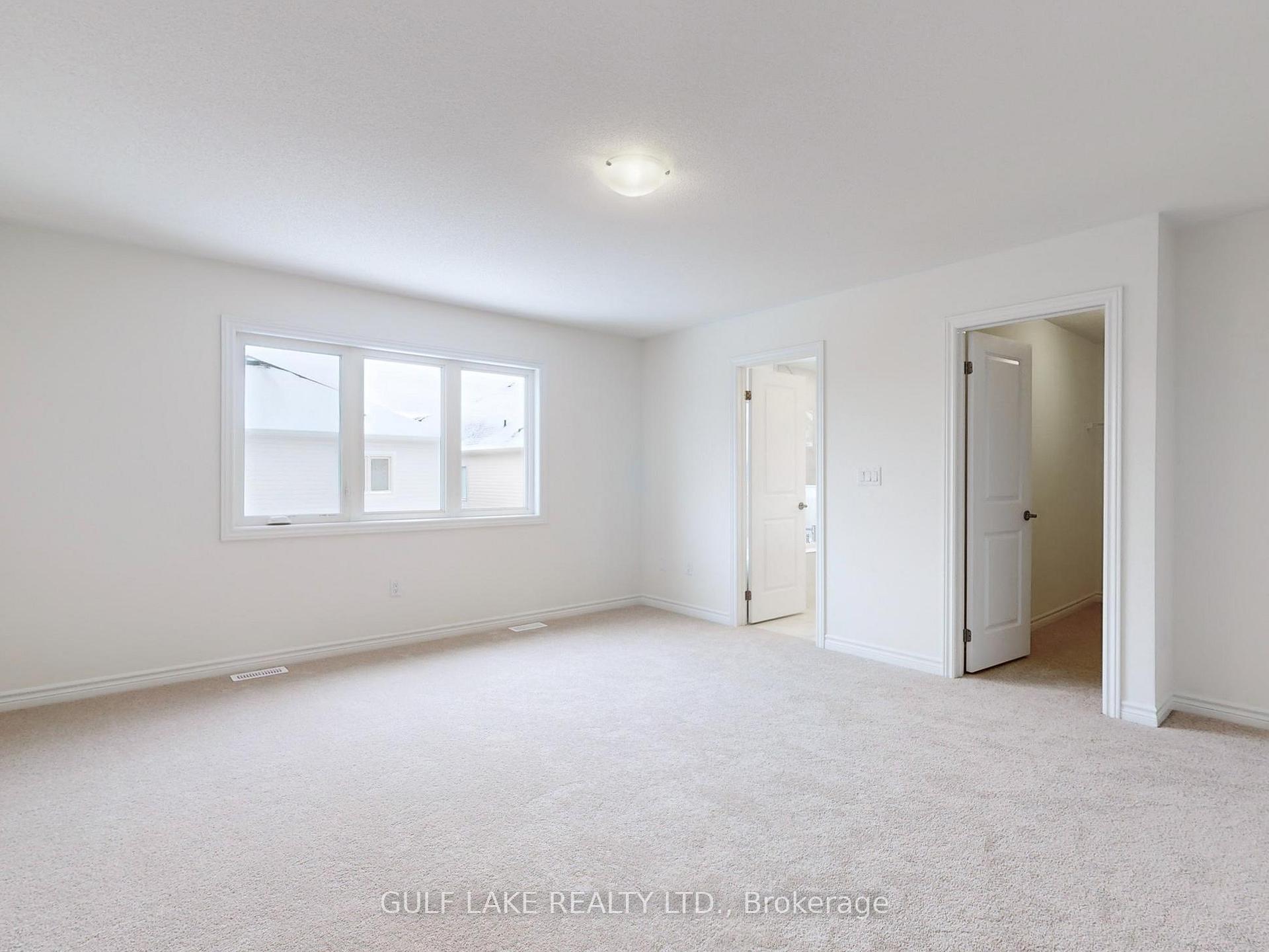 Photo 23 of 34 Gemini Drive, Barrie, Rural Barrie Southeast — HOMEH