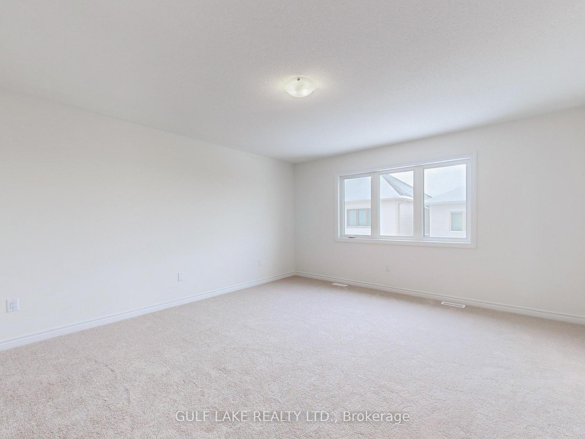 Photo 24 of 34 Gemini Drive, Barrie, Rural Barrie Southeast — HOMEH
