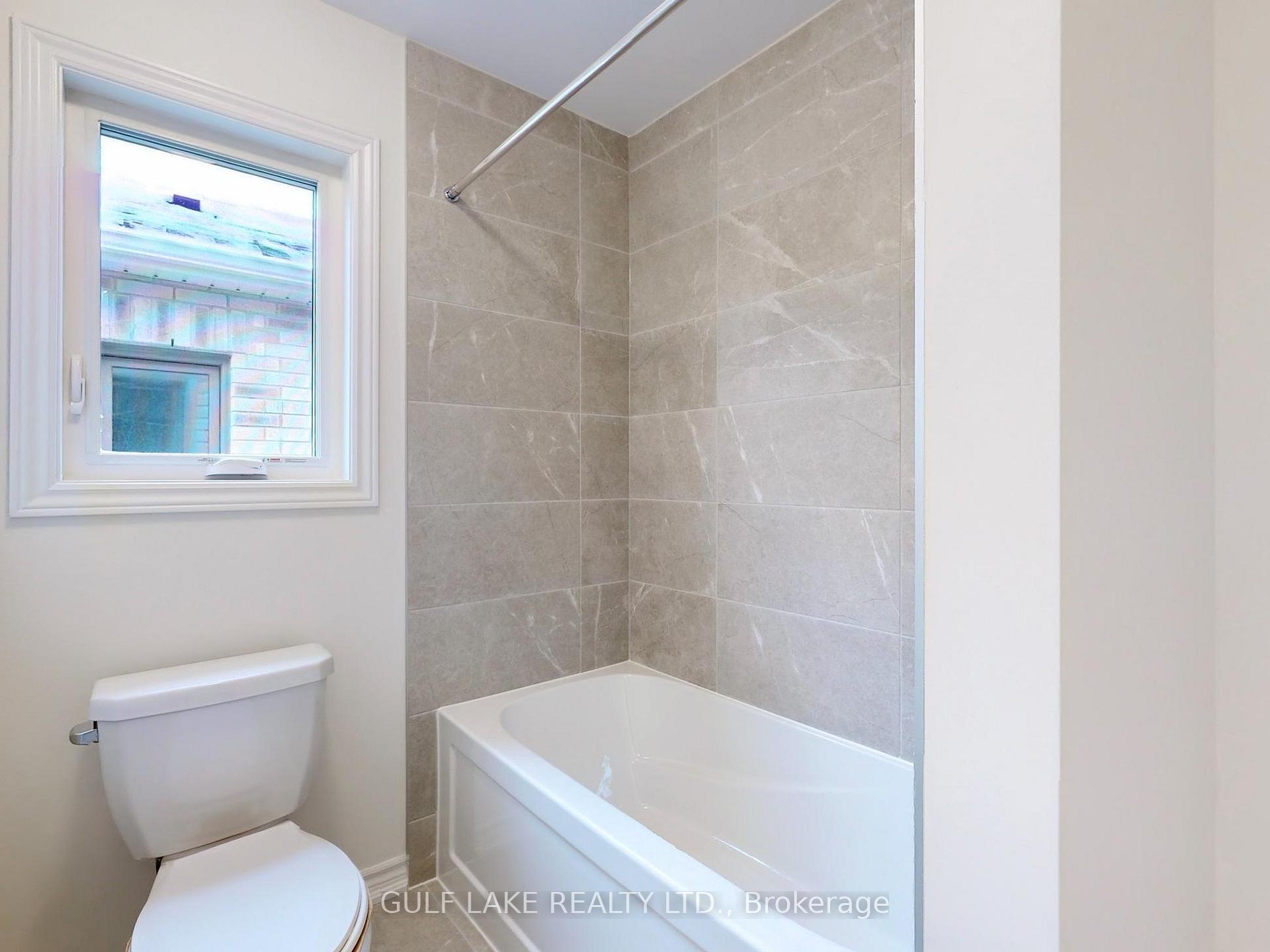 Photo 38 of 34 Gemini Drive, Barrie, Rural Barrie Southeast — HOMEH