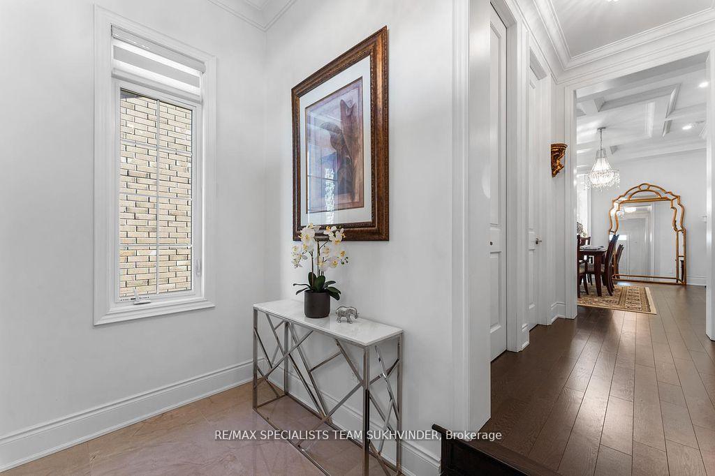 Photo 3 of 36 Chandos Gate, Vaughan, Kleinburg — HOMEH