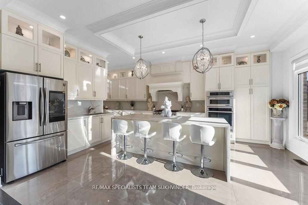 Photo 8 of 36 Chandos Gate, Vaughan, Kleinburg — HOMEH